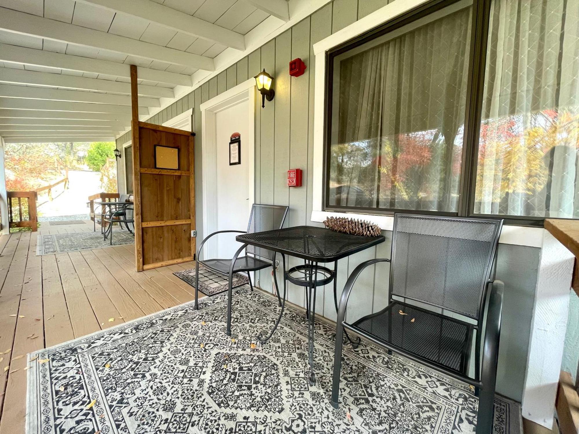 Sierra Mountain Lodge - Vacation Rentals - Yosemite Ahwahnee Luaran gambar