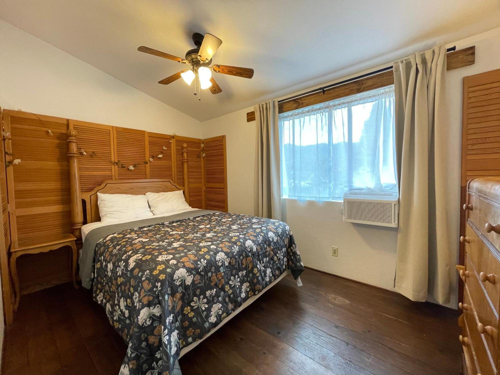 Sierra Mountain Lodge - Vacation Rentals - Yosemite Ahwahnee Luaran gambar