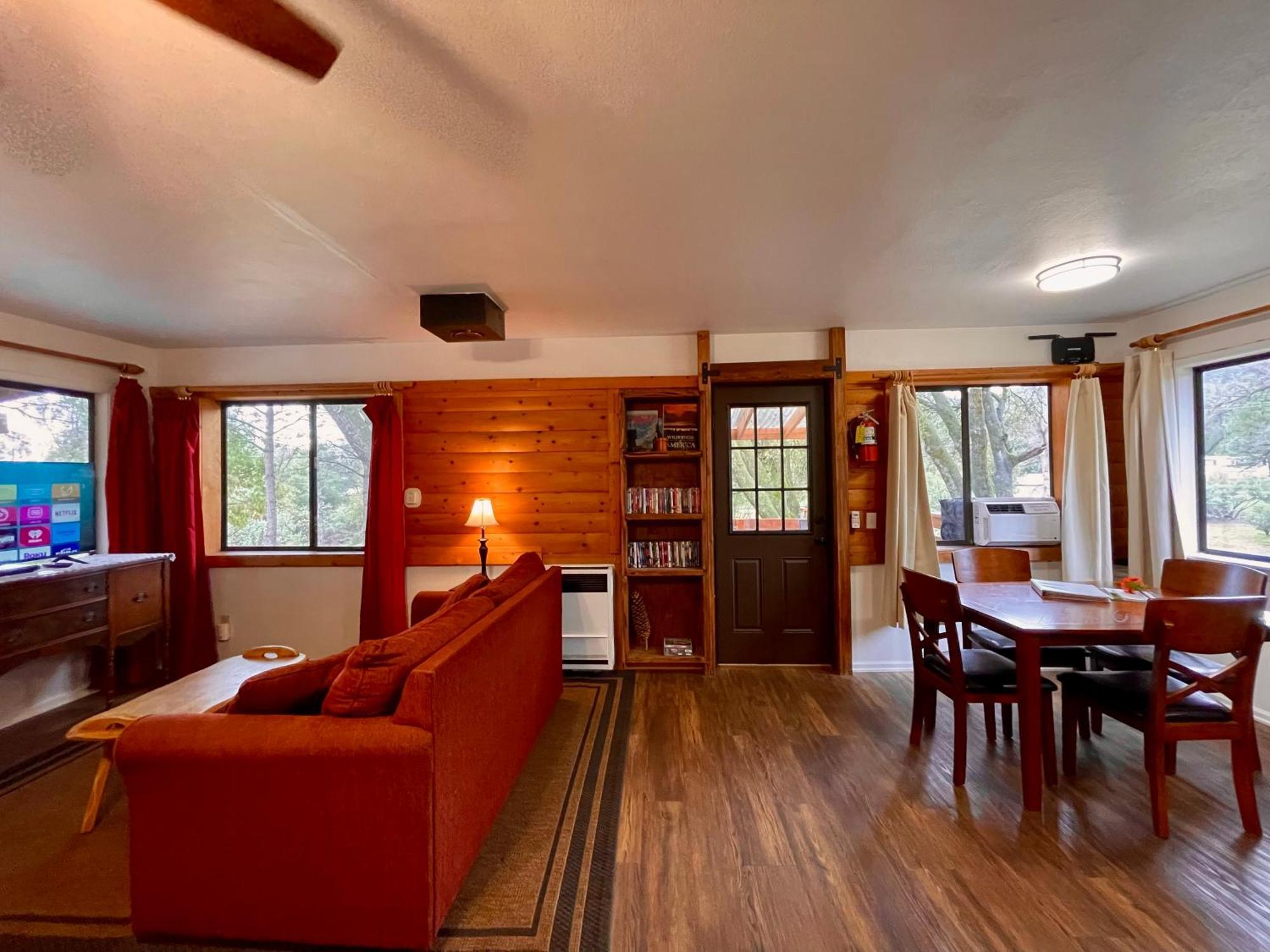 Sierra Mountain Lodge - Vacation Rentals - Yosemite Ahwahnee Luaran gambar