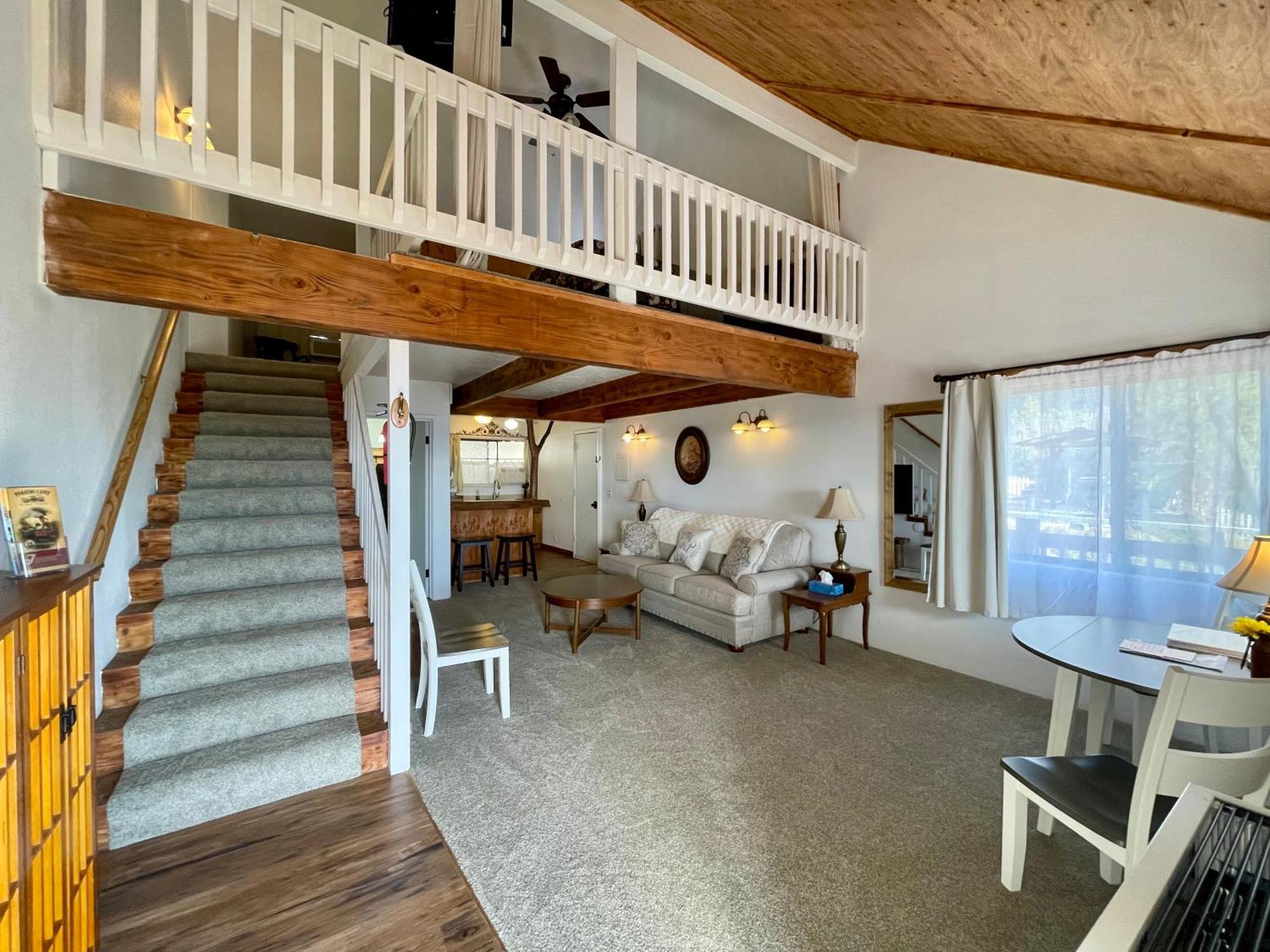 Sierra Mountain Lodge - Vacation Rentals - Yosemite Ahwahnee Luaran gambar